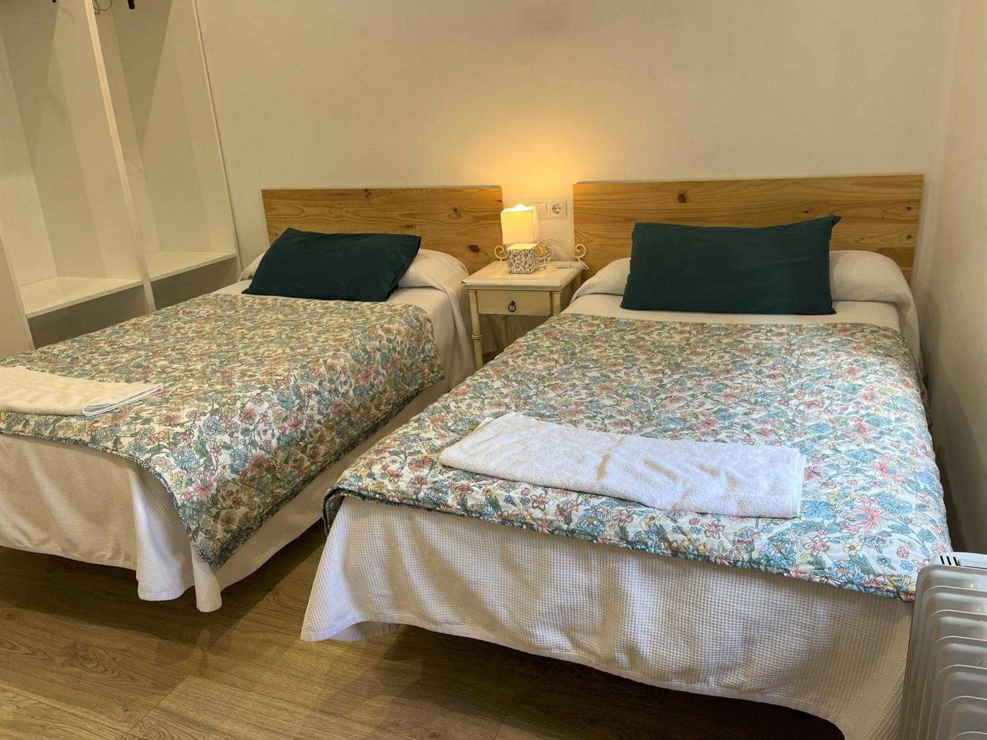 Pension Galicia Badajoz Luaran gambar
